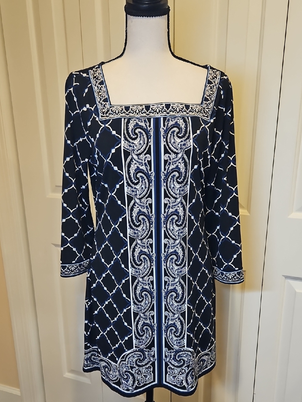 WHBM White House Black Market Dress Navy Blue S Design Like New